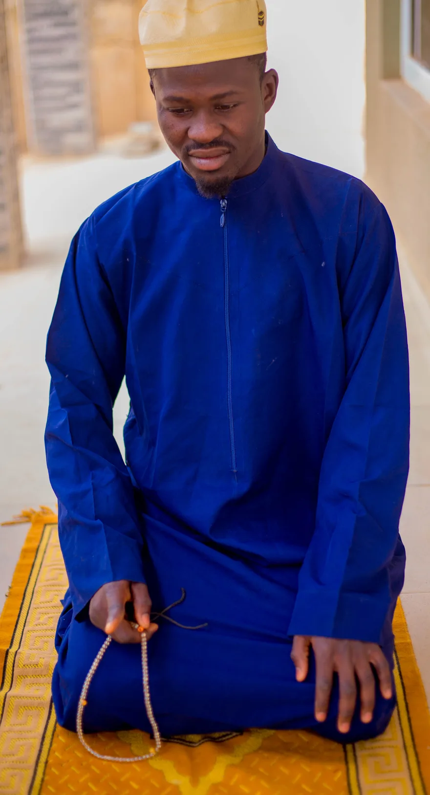 A man praying — Jalsa